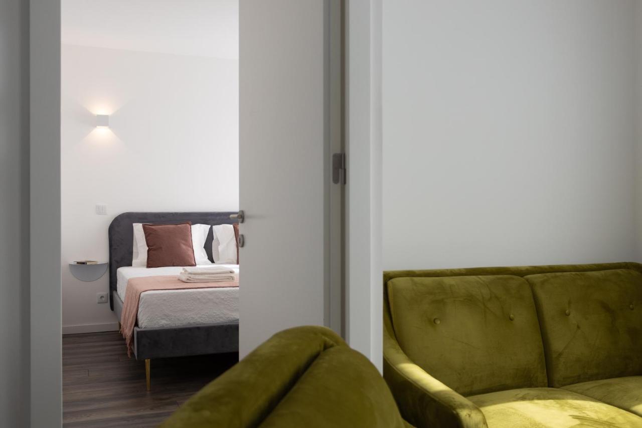 Dona Emilia Guest House & Studio Apartment Building Виана-ду-Каштелу Экстерьер фото